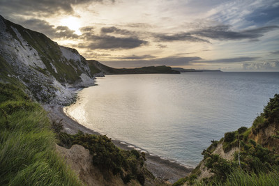 夏天清晨的 mupe 海湾景色美丽充满活力的日出