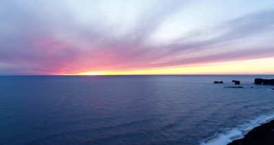 鸟瞰日落海景色